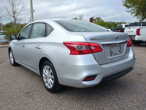 Used 2019 Nissan Sentra SV image 4