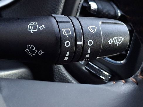 Used 2019 Jeep Compass Latitude image 25