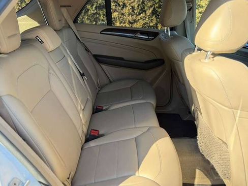 Used 2014 Mercedes-Benz ML 350 ML 350 4MATIC AWD 4dr SUV image 27