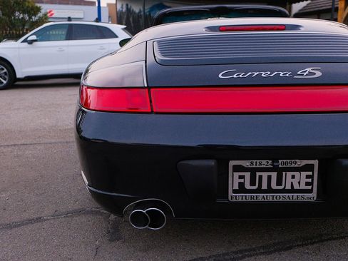 Used 2004 Porsche 911 Carrera 4S image 28