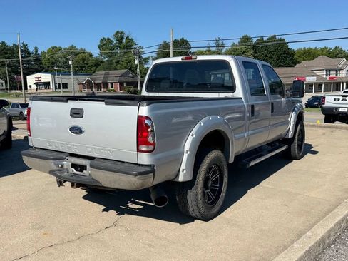 Used 2006 Ford F350 XLT AWD/4WD image 6