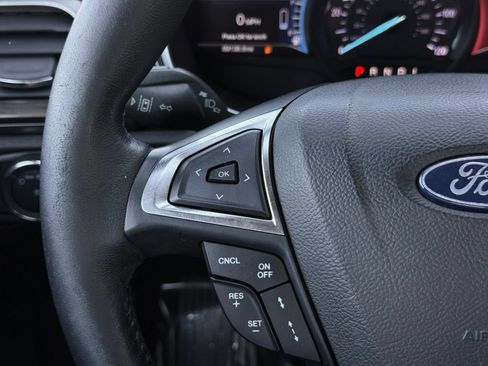 Used 2018 Ford Fusion SE w/ Equipment Group 602A FWD image 26