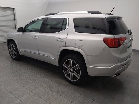 Used 2017 GMC Acadia Denali image 3