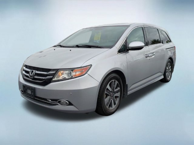 Used 2015 Honda Odyssey Touring image 2