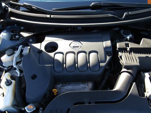 Used 2011 Nissan Altima 2.5 S w/ Convenience Pkg FWD image 34