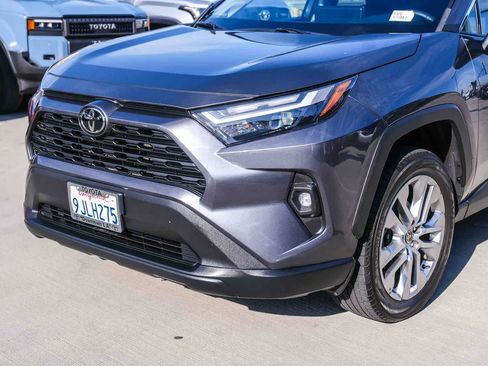 Used 2023 Toyota RAV4 XLE Premium FWD image 11