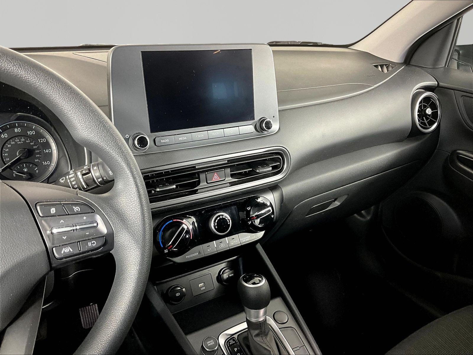 Used 2023 Hyundai Kona SEL FWD image 9