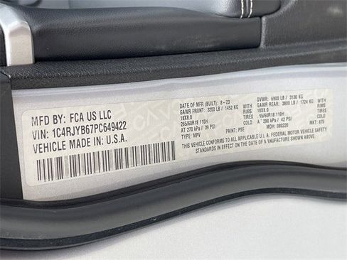 Used 2023 Jeep Grand Cherokee 4WD 4xe image 30