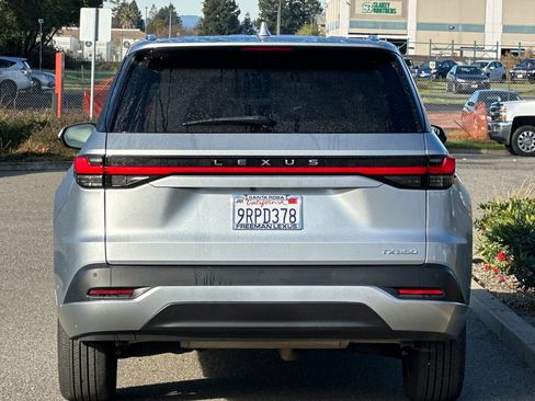 Used 2024 Lexus TX 350 FWD image 4