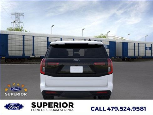 New 2026 Ford Expedition Tremor image 5