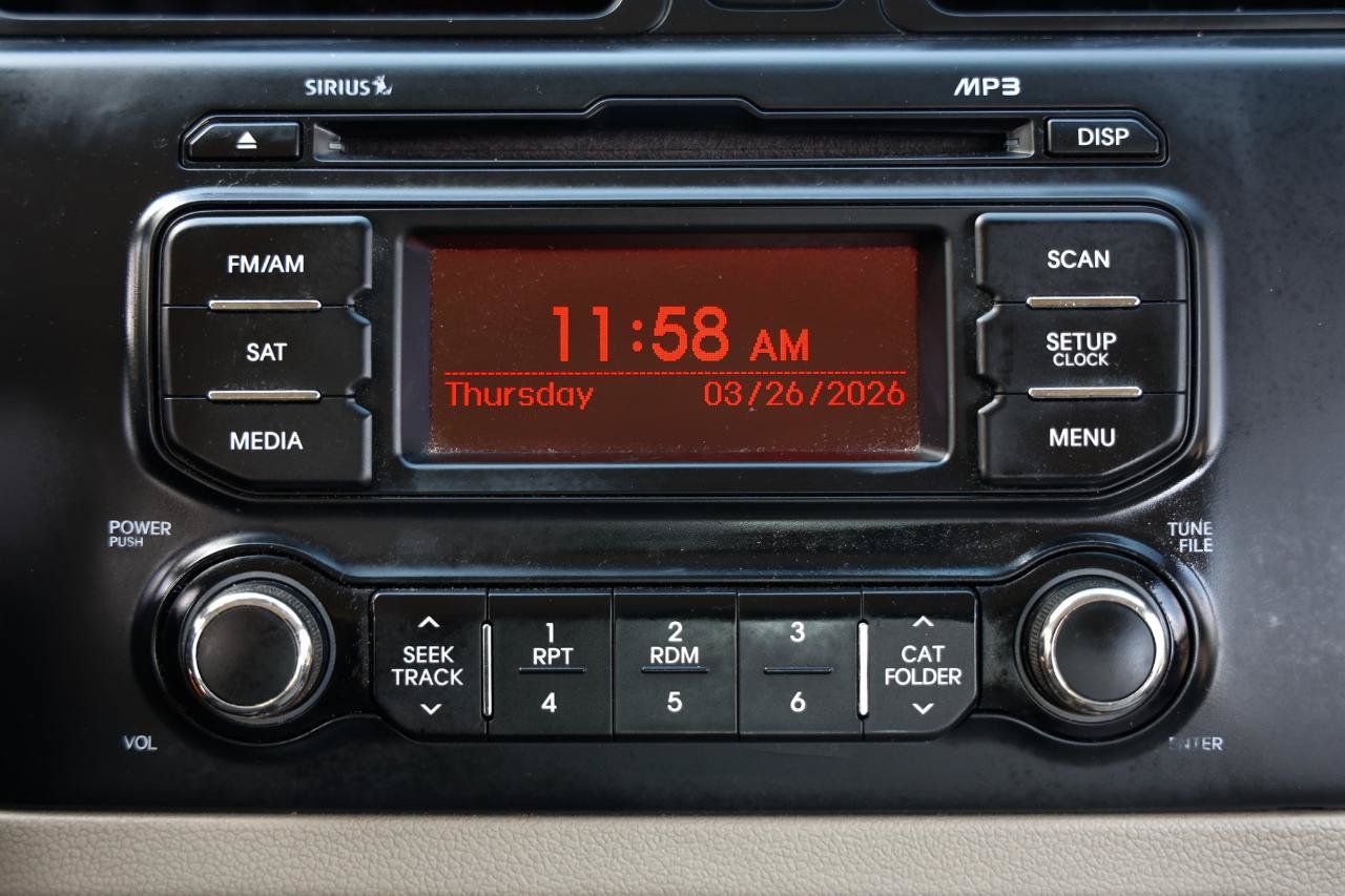 Used 2013 Kia Rio LX w/ PWR Pkg FWD image 32