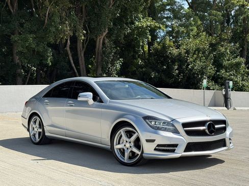 Used 2014 Mercedes-Benz CLS 550 w/ Premium 1 Package image 7