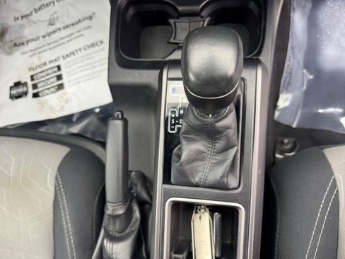 Used 2020 Toyota Tacoma TRD Off-Road image 19