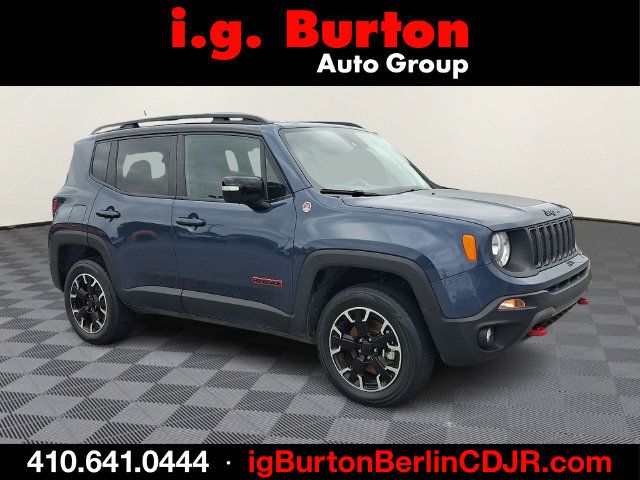 Used 2023 Jeep Renegade Trailhawk AWD/4WD image 1