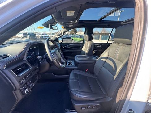 Used 2023 Chevrolet Tahoe RST image 10