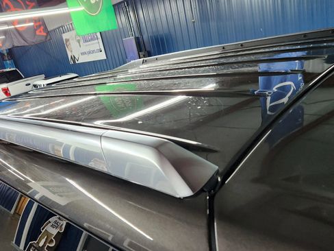 Used 2020 Cadillac Escalade Luxury w/ LPO, Radiant Package image 58