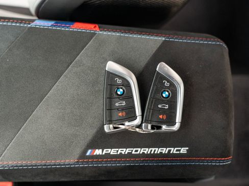 Used 2023 BMW M3 Competition w/ M Carbon Exterior Package image 34