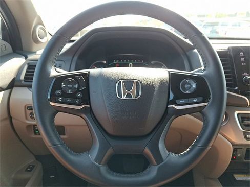 Certified 2022 Honda Pilot Special Edition image 15