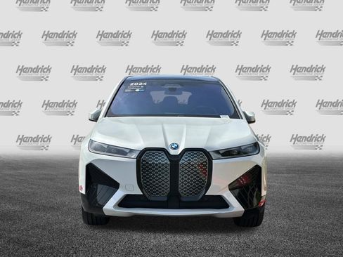 Certified 2024 BMW iX xDrive50 w/ Sport Package AWD/4WD image 10