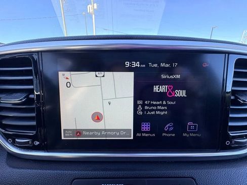 Used 2022 Kia Sportage EX w/ EX Technology Package FWD image 35