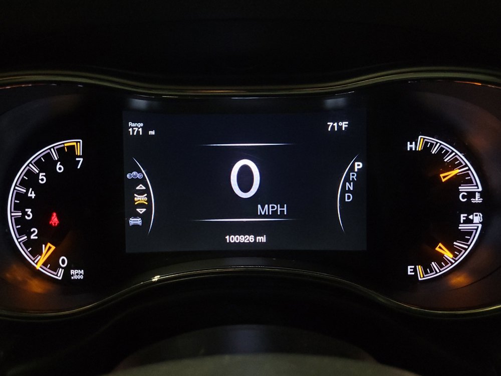 Used 2018 Jeep Grand Cherokee Altitude AWD/4WD image 23