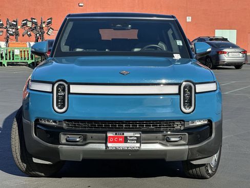 Used 2023 Rivian R1S Adventure image 6