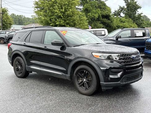 Used 2020 Ford Explorer XLT AWD/4WD image 4