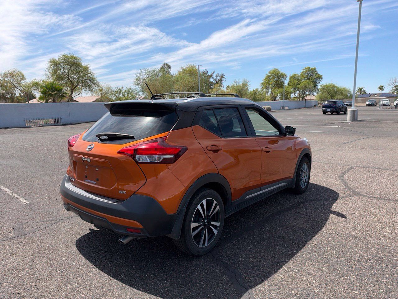 Used 2019 Nissan Kicks SR w/ SR Premium Package FWD image 5