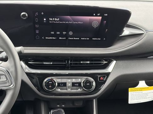 New 2026 Buick Envista Sport Touring w/ Convenience I Package FWD image 4