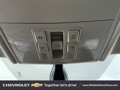 Used 2019 Volkswagen Jetta SE image 30