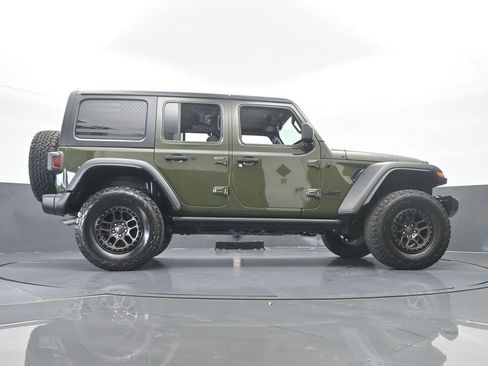 Used 2022 Jeep Wrangler Unlimited Sport image 65