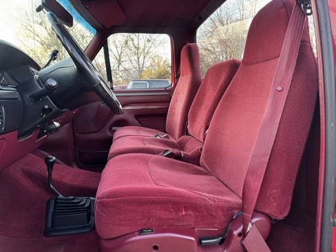 Used 1995 Ford F250 4x4 Regular Cab image 10