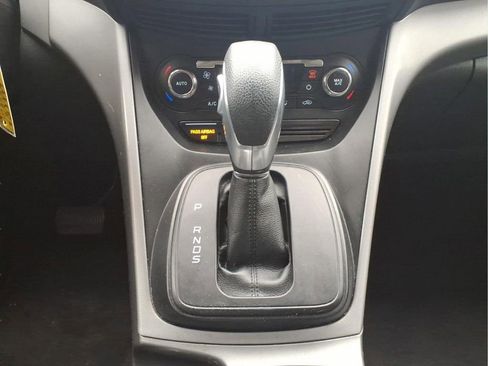 Used 2016 Ford Escape SE w/ Equipment Group 201A AWD/4WD image 17