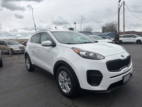 Used 2017 Kia Sportage LX w/ LX Popular Package image 1