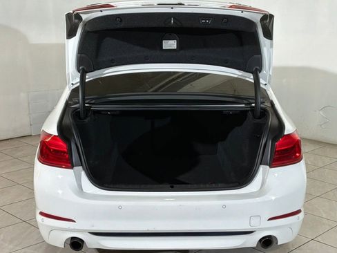 Used 2020 BMW 530i xDrive w/ Convenience Package image 22