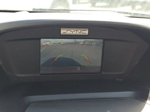 Used 2015 Ford Escape SE FWD image 11