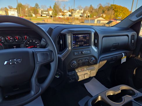 New 2026 Chevrolet Silverado 1500 Custom w/ Rally Edition image 22