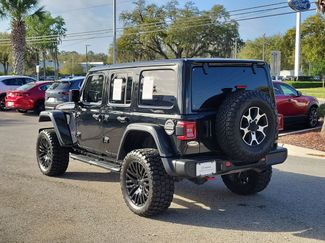 Used 2021 Jeep Wrangler Unlimited Rubicon AWD/4WD video 5