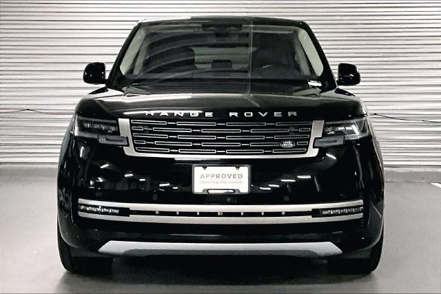 Certified 2023 Land Rover Range Rover SE AWD/4WD image 2