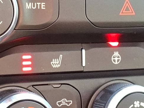 Used 2020 RAM 1500 Big Horn image 23