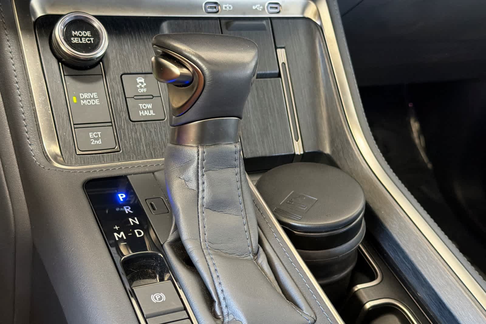 Certified 2024 Lexus GX 550 w/ Accessory Package (Z1) AWD/4WD image 24
