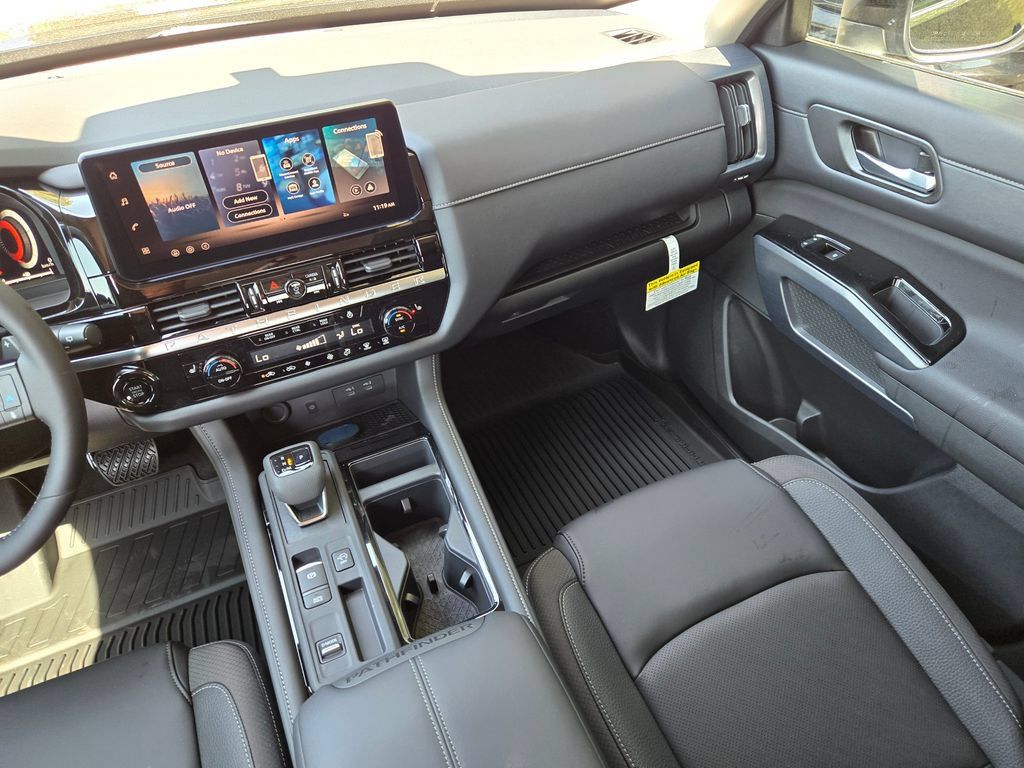 New 2026 Nissan Pathfinder SL FWD image 13