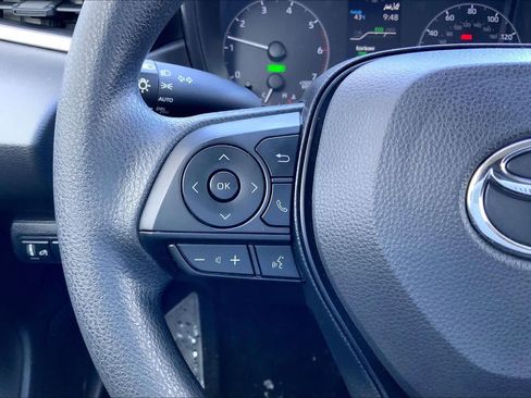 Used 2023 Toyota Corolla LE w/ LE Convenience Package image 24