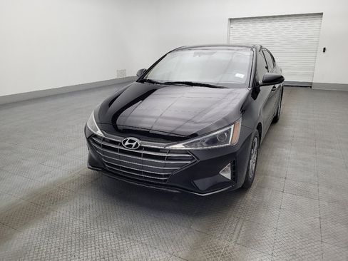 Used 2020 Hyundai Elantra SE image 15
