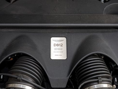 Used 2024 Aston Martin DB12 Coupe RWD image 58
