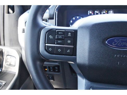 Used 2025 Ford F150 Lariat AWD/4WD image 22