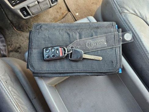 Used 2010 Honda Odyssey EX-L image 24