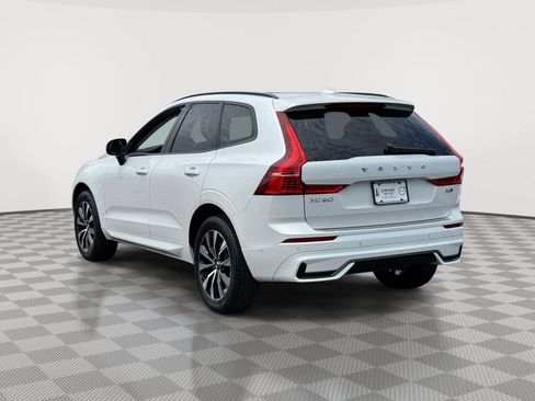 Certified 2024 Volvo XC60 B5 Plus w/ Protection Package Premier AWD/4WD image 5