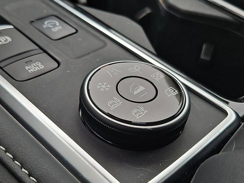 New 2026 Nissan Pathfinder SL AWD/4WD image 20