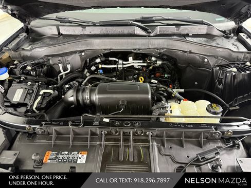 Used 2022 Ford Explorer XLT w/ Equipment Group 202A AWD/4WD image 52